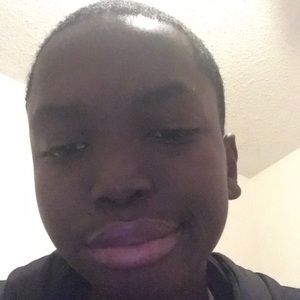 Meet your Posher, Elijah